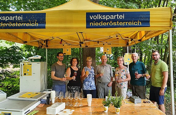 14.7.2022 – Afterwork-Spritzer im Park 